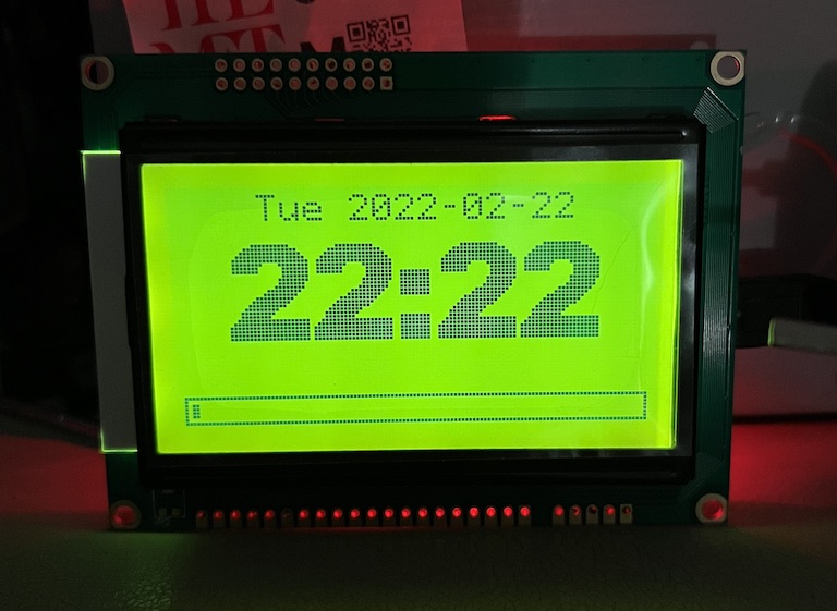 SPI LCD matrix clock